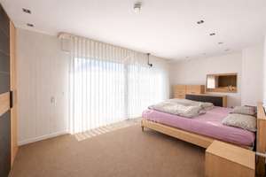 ** Architektonisches Unikat mit Raum für zwei Generationen ** – Die vollständige Adresse der Immobilie erhältst du vom Anbieter., 67126 Hochdorf-Assenheim – Vorschaubild 5
