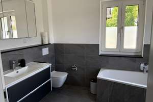 Schöne 3,5-Zimmer-Penthouse-Wohnung mit umlaufender Terrasse in Leverkusen – Engstenberger Weg 30, 51377 Steinbüchel, Leverkusen – Vorschaubild 7