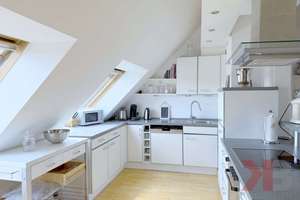 Exklusive Stadtmaisonette mit Loftcharakter (möbliert) – Die vollständige Adresse der Immobilie erhältst du vom Anbieter., 81377 Am Waldfriedhof, München – Vorschaubild 4