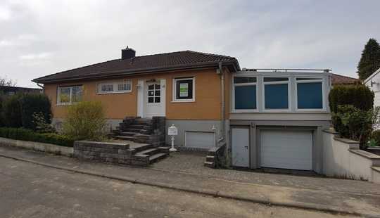 Bild von Winkelbungalow mit Wintergarten in Idstein/Walsdorf