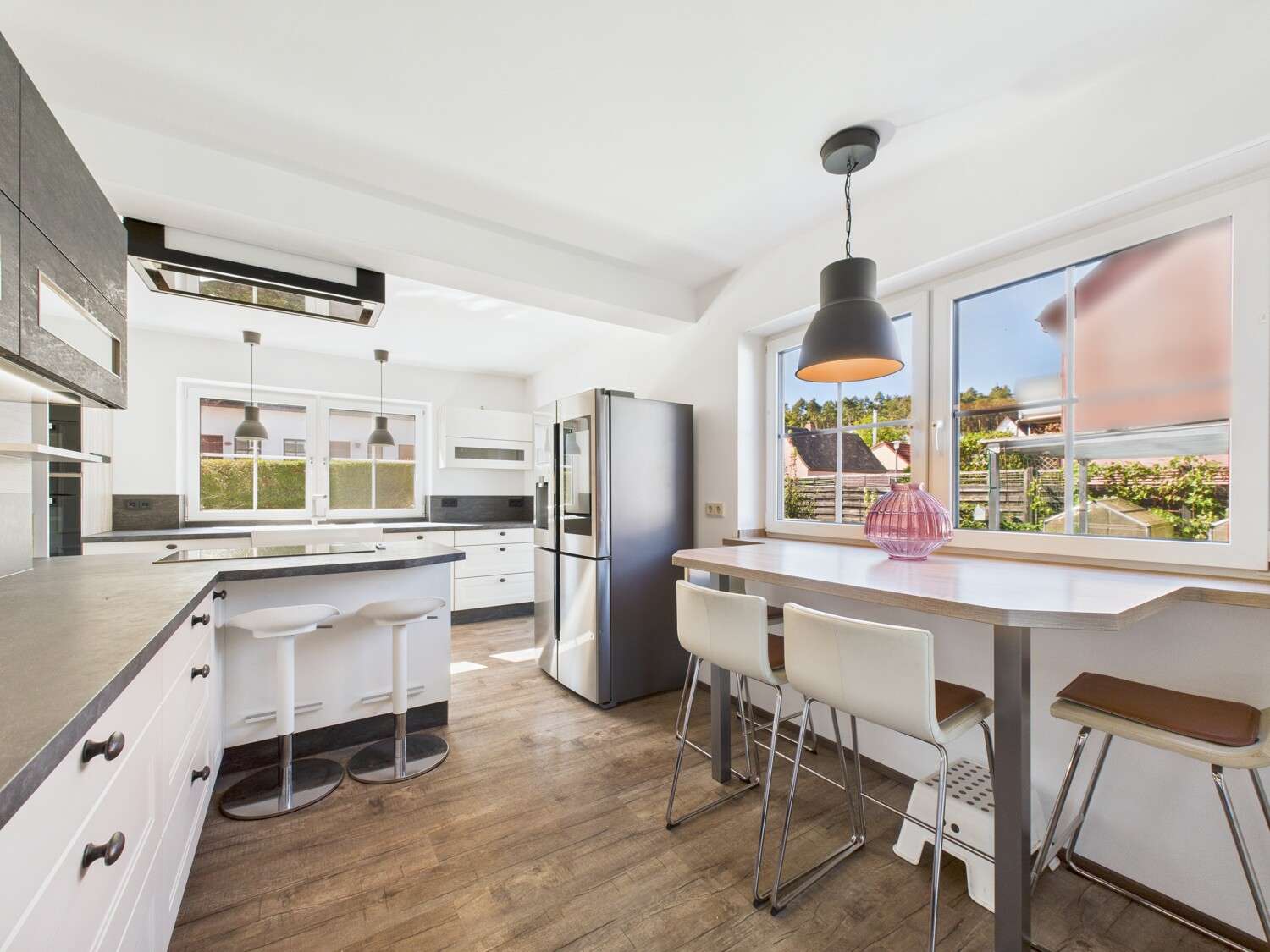 Immobilie in Rednitzhembach - Ein Zuhause zum Verlieben – exklusives Einfamilienhaus mit Pool & Wellness in Rednitzhembach! - Bild 6