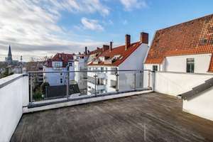 Stilvolle Penthouse-Wohnung – nur wenige Schritte von der Eilenriede entfernt – Die vollständige Adresse der Immobilie erhältst du vom Anbieter., 30163 List, Hannover – Vorschaubild 4