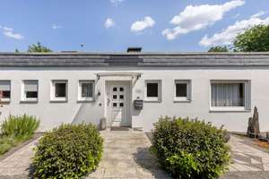 Familienfreundlicher Bungalow in schöner Reihenendlage mit Garten, Garage und Weitblick – Die vollständige Adresse der Immobilie erhältst du vom Anbieter., 56072 Metternich, Koblenz – Vorschaubild 3