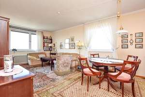 Charmante 3-Zimmer-Wohnung im 14. Obergeschoss mit schönem Weitblick über die Hansestadt Lübeck! – Die vollständige Adresse der Immobilie erhältst du vom Anbieter., 23560 Moisling, Lübeck – Vorschaubild 4