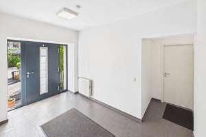 Kernsaniert - Freistehendes Familienanwesen mit hochwertiger Ausstattung in ruhiger Wohnlage – Die vollständige Adresse der Immobilie erhältst du vom Anbieter., 51065 Buchheim, Köln – Vorschaubild 3