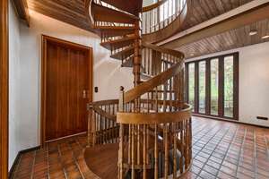 FREESTANDING HOUSE! 180 m² living space, 6-room, 5-bed, 3.5-bath, double garage and outdoor sauna! – Die vollständige Adresse der Immobilie erhältst du vom Anbieter., 65388 Schlangenbad – Vorschaubild 16