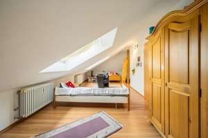 Großzügig wohnen in der Neckarstadt-Ost: Vielseitiges Zweifamilienhaus mit Garten – Die vollständige Adresse der Immobilie erhältst du vom Anbieter., 68167 Neckarstadt-Ost/Wohlgelegen, Mannheim – Vorschaubild 13