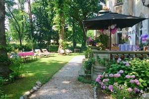 VILLA SCHWANENHOF - EINZIGARTIGES, NEOBAROCKES ANWESEN - PARKÄHNLICHER  GARTEN MIT SALZWASSER-POOL – Inselstr 37, 14129 Nikolassee, Berlin – Vorschaubild 22