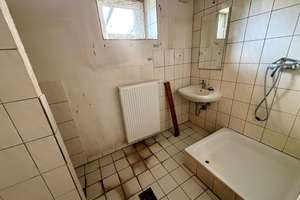 Teilsaniertes freistehendes Wohnhaus mit Potenzial – Die vollständige Adresse der Immobilie erhältst du vom Anbieter., 73084 Salach – Vorschaubild 6
