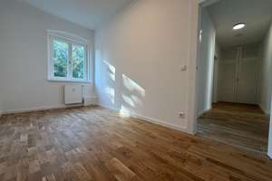 Frisch sanierte, bezugsfreie 3-Zimmer-Wohnung mit Eichenparkett in ruhiger Lage Prenzlauer Berg – Sültstraße 60, 10409 Prenzlauer Berg, Berlin – Vorschaubild 3