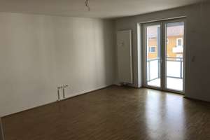 Schöne 4-Zimmer-Wohnung inkl. Küche in zentraler Lage – Maximilianstraße 11, 89231 Neu-Ulm – Vorschaubild 3
