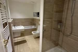 ++ BEZUGSFREI //  3-Zi. Whg // modernes Bad // Aufzug // BESTE LAGE ++ – Die vollständige Adresse der Immobilie erhältst du vom Anbieter., 4107 Zentrum-Süd, Leipzig – Vorschaubild 12