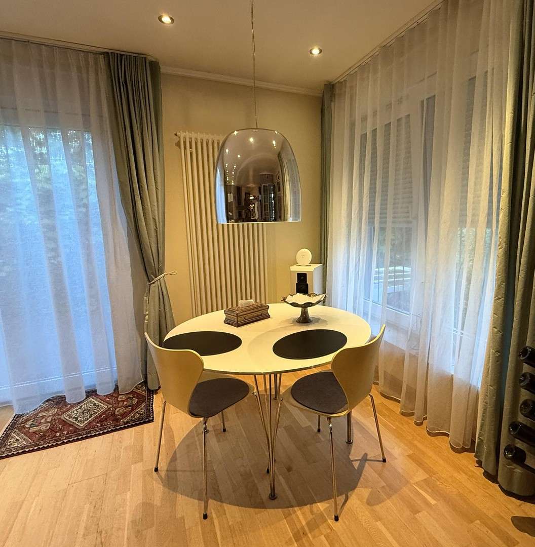 Immobilie in Nieder-Olm - Freistehendes, vielseitig nutzbares Zweifamilienhaus mit großem Garten - Bild 5