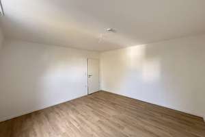 *Optimale 2 Raum-Wohnung mit XL- Wohnküche* mit Balkon und Fahrstuhl* Essen-Steele – Dreiringstr. 18, 45276 Steele, Essen – Vorschaubild 4