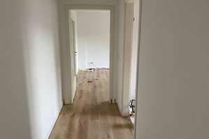 Frisch renovierte 2-Zimmer-Wohnung mit Küche in Ronsdorf – Marktstraße 2, 42369 Ronsdorf, Wuppertal – Vorschaubild 8