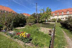 Denkmalschutz: Leerstehende und helle 3-Zimmer-Wohnung mit Garten im gefragten Dresden-Laubegast – Die vollständige Adresse der Immobilie erhältst du vom Anbieter., 1279 Laubegast, Dresden – Vorschaubild 12