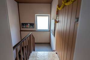 Geräumige 3-Zimmer-Maisonette-Wohnung in Ma-Neckarau/Spacious 3-Room Duplex Apartment in Ma-Neckarau – Die vollständige Adresse der Immobilie erhältst du vom Anbieter., 68199 Neckarau, Mannheim – Vorschaubild 3