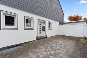 Saniertes Einfamilienhaus in Bestlage von Köln-Dellbrück – Die vollständige Adresse der Immobilie erhältst du vom Anbieter., 51069 Dellbrück, Köln – Vorschaubild 44