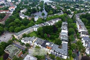 Dachterrassen-Traum: vermietete, sonnige 3-Zi. ETW Staffelgeschoß, absolute Alsternähe, ruhige Lage