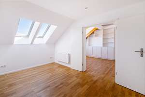 Wohnen über den Dächern:  Außergewöhnliche Maisonette mit Weitblick – Die vollständige Adresse der Immobilie erhältst du vom Anbieter., 10437 Prenzlauer Berg, Berlin – Vorschaubild 2