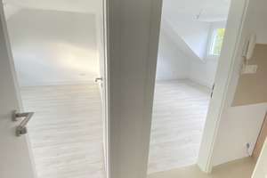 TOP 2-Zimmer WG-geeignete Wohnung mit Einbauküche in Ehrenfeld – Die vollständige Adresse der Immobilie erhältst du vom Anbieter., 50823 Ehrenfeld (Ortsteil), Köln – Vorschaubild 11