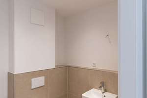 PRIVATGARTEN | LUXUS | ERSTBEZUG – Die vollständige Adresse der Immobilie erhältst du vom Anbieter., 81827 Waldtrudering, München – Vorschaubild 8