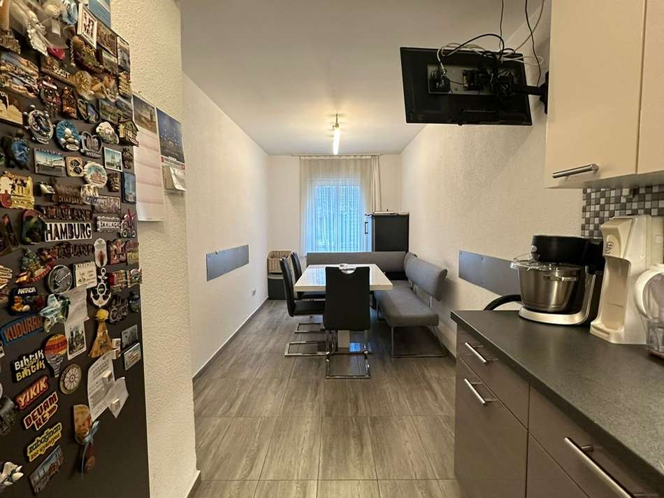 10913876-ae6f-47b5-8895-cac73f