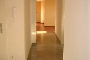 Hochwertige 4-Zimmer-DG-Wohnung in Hannover-Gross Buchholz – Die vollständige Adresse der Immobilie erhältst du vom Anbieter., 30627 Groß-Buchholz, Hannover – Vorschaubild 16