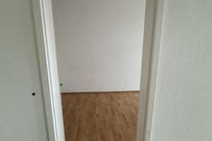Helle 2 Raumwohnung in Buckau - frisch renoviert mit EBK und Dusche – Thiemstraße 9, 39104 Buckau, Magdeburg – Vorschaubild 12