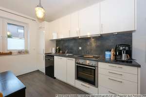Moderne Erdgeschosswohnung mit Garten und Stellplatz im Zentrum von Eidelstedt – Die vollständige Adresse der Immobilie erhältst du vom Anbieter., 22523 Eidelstedt, Hamburg – Vorschaubild 9