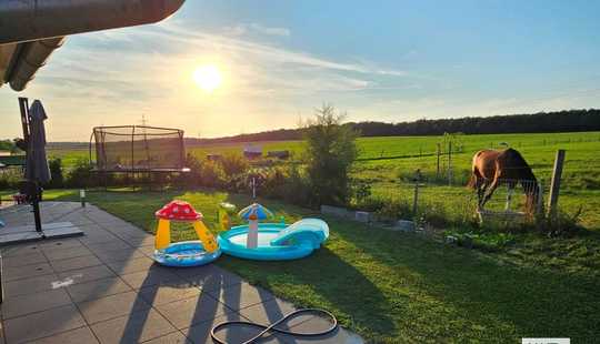 Bild von Familientraum! Freistehendes Einfamilienhaus mit unverbautem Blick in die Feldmark