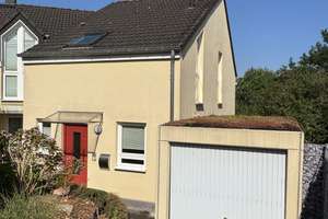 Viel Platz für Ihre Pläne: 4-Zimmer-Wohnung in Bochum-Stiepel – Die vollständige Adresse der Immobilie erhältst du vom Anbieter., 44797 Stiepel, Bochum – Vorschaubild 3
