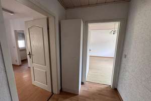 Alltagstauglich wohnen auf zwei Etagen in Idar-Oberstein – Die vollständige Adresse der Immobilie erhältst du vom Anbieter., 55743 Idar-Oberstein – Vorschaubild 10