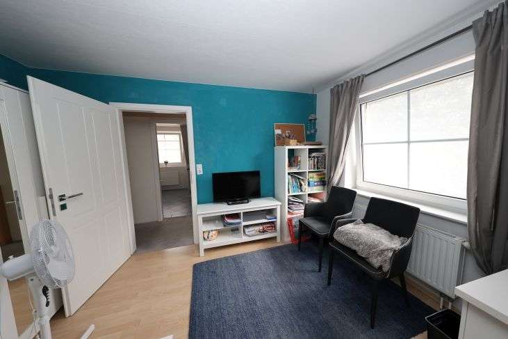 Immobilie in Wesseln - Verkauf eines soliden, gepflegten Einfamilienhauses in Wesseln bei Heide, Kreis Dithmarschen - Bild 13