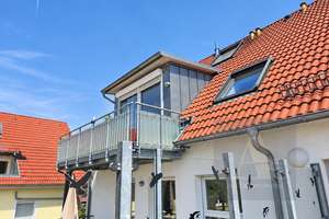 Moderne 3-Zimmer-Dachgeschosswohnung im Herzen der Stadt – 79104 Neuburg, Freiburg im Breisgau – Vorschaubild 1