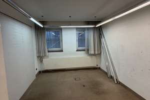 Umnutzung von Gewerbe in Wohnen möglich ! 2 Wohnungen sind möglich - Erdgeschossfläche am Hölderlinp – Kornbergstr 50, 70176 Hölderlinplatz, Stuttgart – Vorschaubild 15