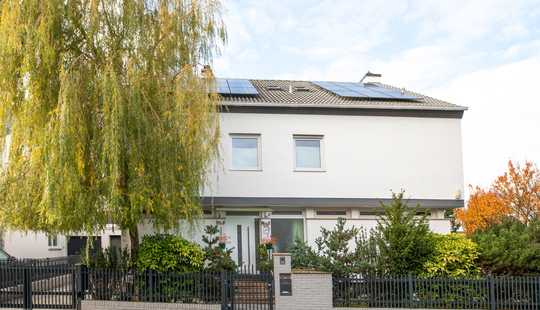 Bild von Großzügiges, modernes Familienhaus in ruhiger Lage von Götzenhain