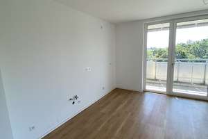 4 Zimmerwohnung mit offener Wohnküche ab sofort! – Dolgenseestr. 9g, 10319 Friedrichsfelde, Berlin – Vorschaubild 9
