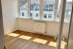 Helles 1,5-Zimmer-Apartment in begehrter Lage von Düsseldorf-Derendorf – Die vollständige Adresse der Immobilie erhältst du vom Anbieter., 40476 Derendorf, Düsseldorf – Vorschaubild 5