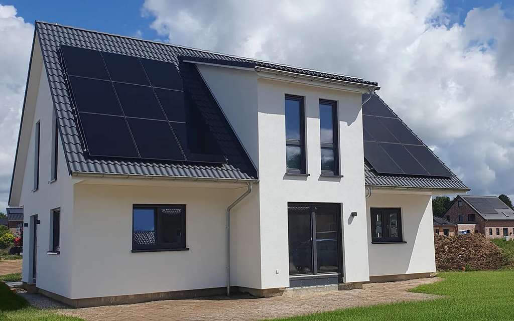 Immobilie in Petersberg - Platzwunder mit Herz: Das SH 142 XXL (Variante A) - Bild 1