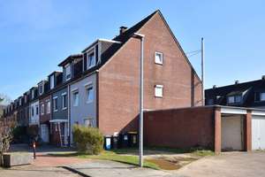 Osterholz | Modernisiertes Reihenendhaus mit Kamin und neuwertiger Küche in ruhiger Siedlung – Die vollständige Adresse der Immobilie erhältst du vom Anbieter., 28325 Tenever, Bremen – Vorschaubild 3