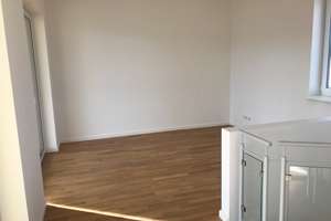 Maisonettewohnung im Zweitbezug mit zwei Balkonen und zwei Bädern! – Albert-Schmidt-Straße 10, 6110 Südliche Innenstadt, Halle (Saale) – Vorschaubild 18