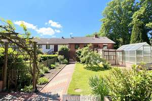 Familienglück mit Sonnengarten und großzügigem Wintergarten inkl. Einbauküche und Garage – Die vollständige Adresse der Immobilie erhältst du vom Anbieter., 28237 Gröpelingen (Ortsteil), Bremen – Vorschaubild 11