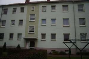 sanierte 3-Raum-Wohnung in Stadtilm zu vermieten – A.-Nexö-Straße 1, 99326 Stadtilm – Vorschaubild 2