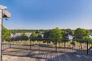 Gepflegte Dachgeschosswohnung in Bremen mit Weserblick und privater Dachterrasse – 28203 Ostertor, Bremen – Vorschaubild 36