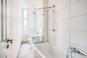 Bezugsfreie 3-Zimmer-Wohnung in ruhiger Lage am Schloss Charlottenburg – Die vollständige Adresse der Immobilie erhältst du vom Anbieter., 14059 Charlottenburg, Berlin – Vorschaubild 9