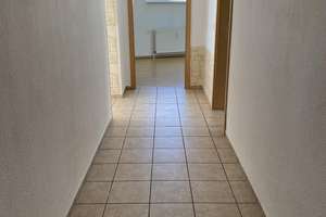 Gut aufgeteilte 2 Zimmerwohnung mit 2 Balkonen und EBK in der Alten Neustadt zu verkaufen – Salzwedeler Straße 5, 39106 Alte Neustadt, Magdeburg – Vorschaubild 3