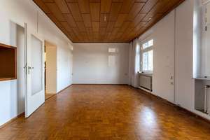 Altbau mit Innenhof, Werkstatt & Ausbaupotenzial – vielseitiges Zuhause in Düsseldorf-Wersten – Die vollständige Adresse der Immobilie erhältst du vom Anbieter., 40591 Wersten, Düsseldorf – Vorschaubild 2