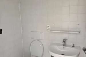 Modernisierte Wohnung im 3. OG zu vermieten | 3-Zimmer-Wohnung (119m²) – 93055 Burgweinting-Harting, Regensburg – Vorschaubild 5