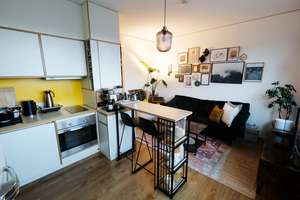Moderne Studentenwohnung mitten in Aachen, unmittelbar neben dem C.A.R.L. der RWTH !